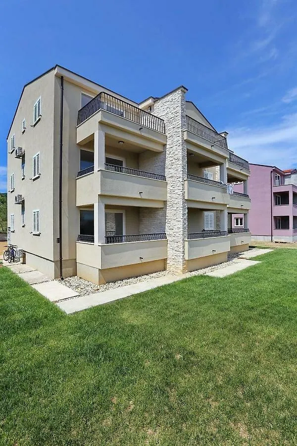 Apartments Insula Dobropoljana 0*,  Croatia